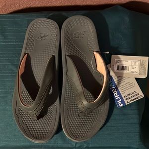 New Balance PUREALIGN Sandal